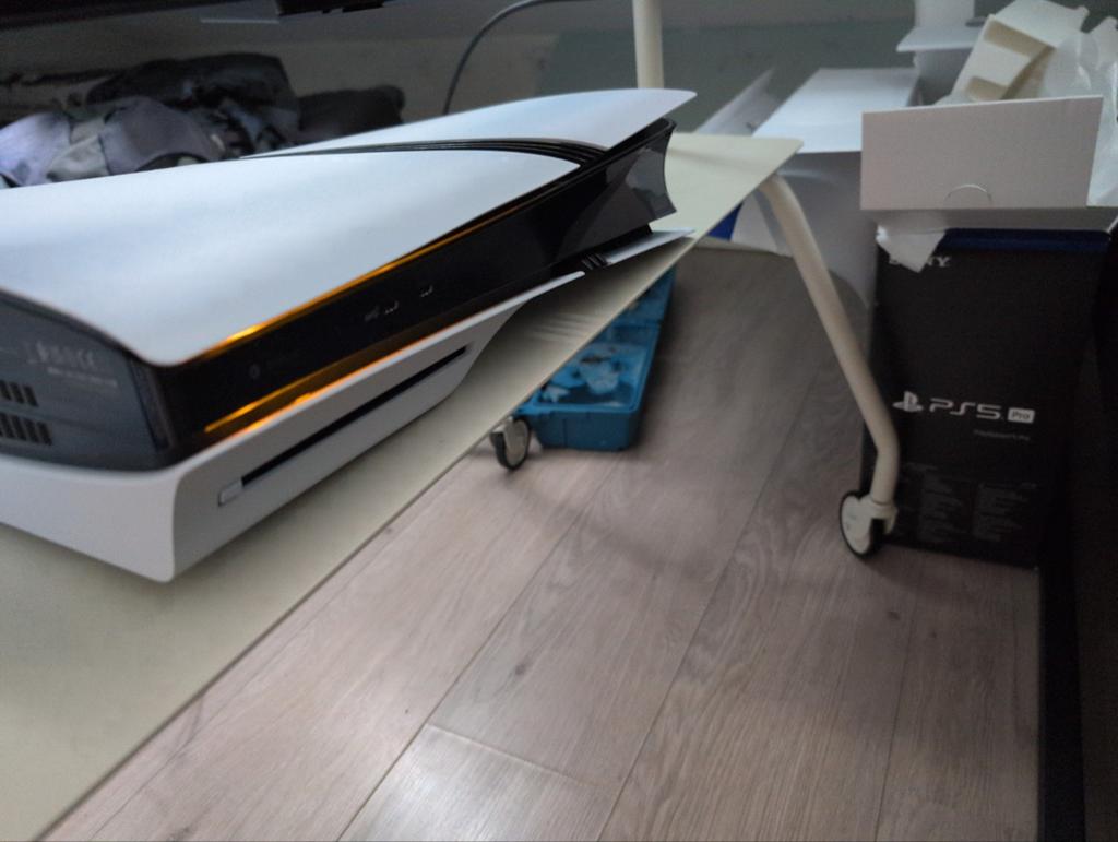 Playstation 5 Pro 2TB + Disc Drive - Zo goed als nieuw, Spelcomputers en Games, Spelcomputers | Sony PlayStation 5, Ophalen of Verzenden