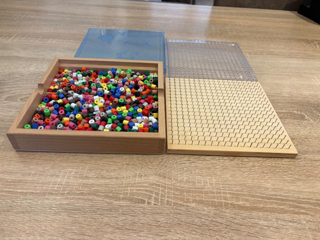 Kralenplank compleet, Kinderen en Baby's, Ophalen, Zo goed als nieuw