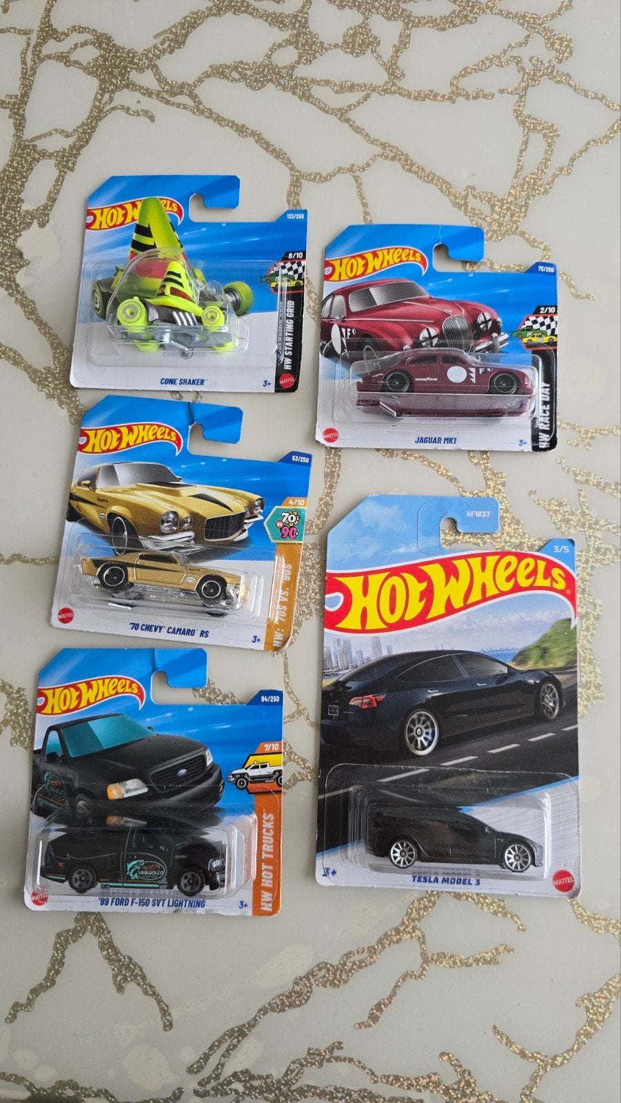 5x Hot Wheels: Cone Shaker, Jaguar, Camaro, F-150, Tesla, Ophalen of Verzenden, Nieuw
