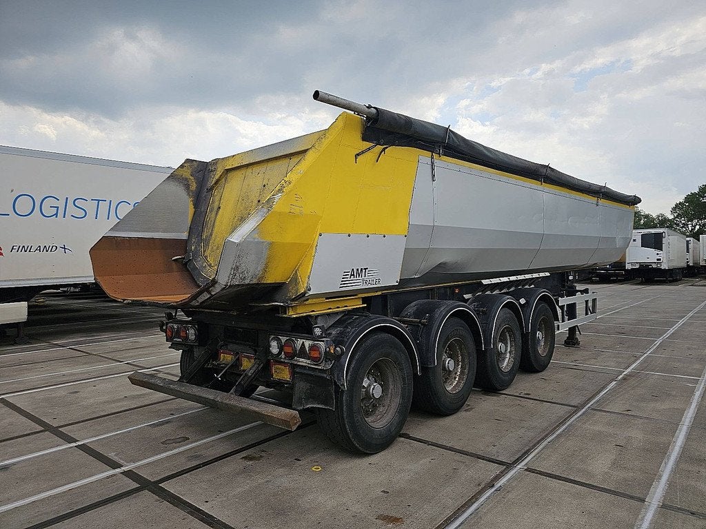 MTDK T736/00 4 axle isol. tipper, Auto's, Vrachtwagens, Overige kleuren, Bedrijf, Aanhangers en Opleggers, Te koop