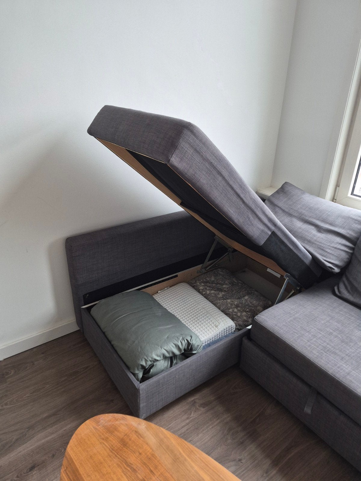 IKEA FRIHETEN hoekbank slaapbank, Ophalen, 100 tot 125 cm, Modern, Functioneel, Hoekbank