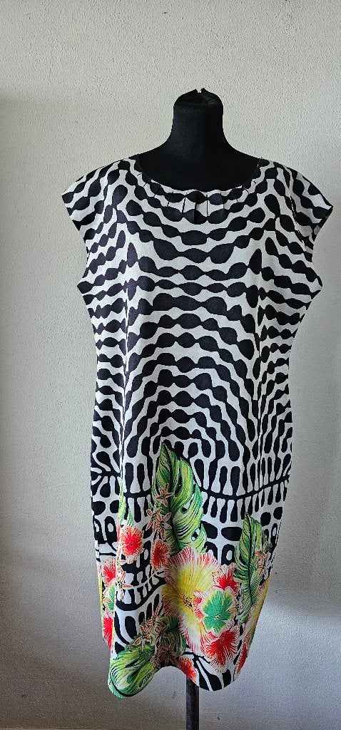 Zwart-witte jurk met tropische print  lizzy & coco maat xl, Ophalen of Verzenden, Zo goed als nieuw, Zwart, Jurk