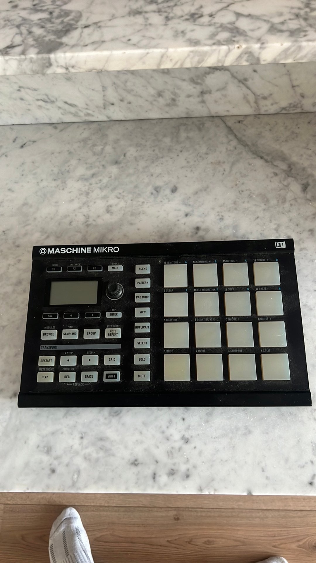 Native Instruments Maschine Mikro MK2, Muziek en Instrumenten, Ophalen, Gebruikt