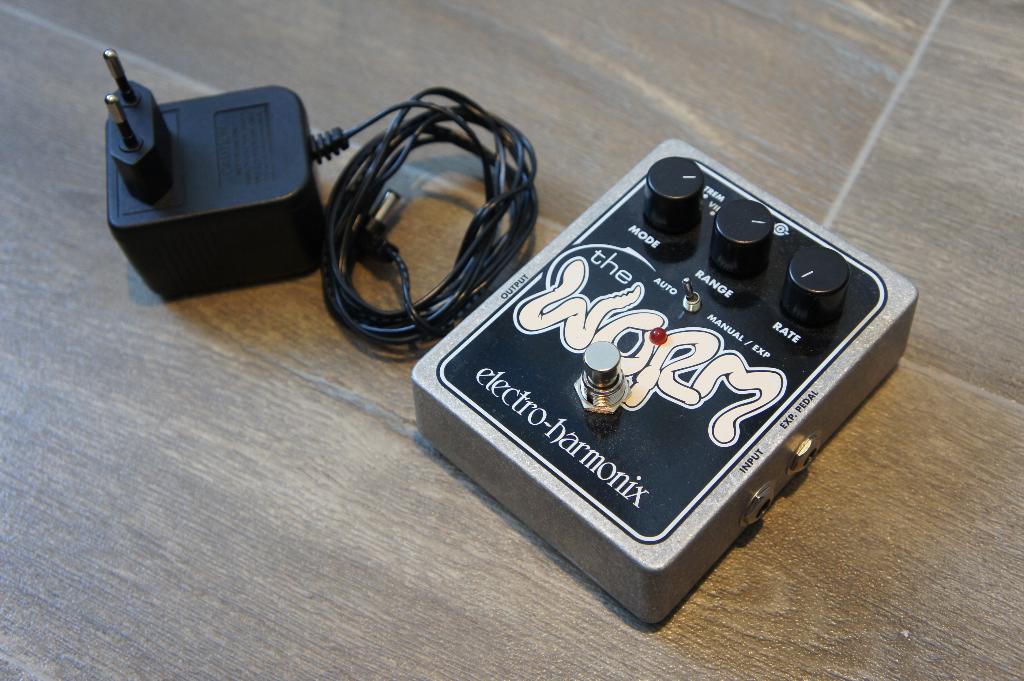 Electro Harmonix The Worm, Ophalen of Verzenden, Zo goed als nieuw, Multi-effect