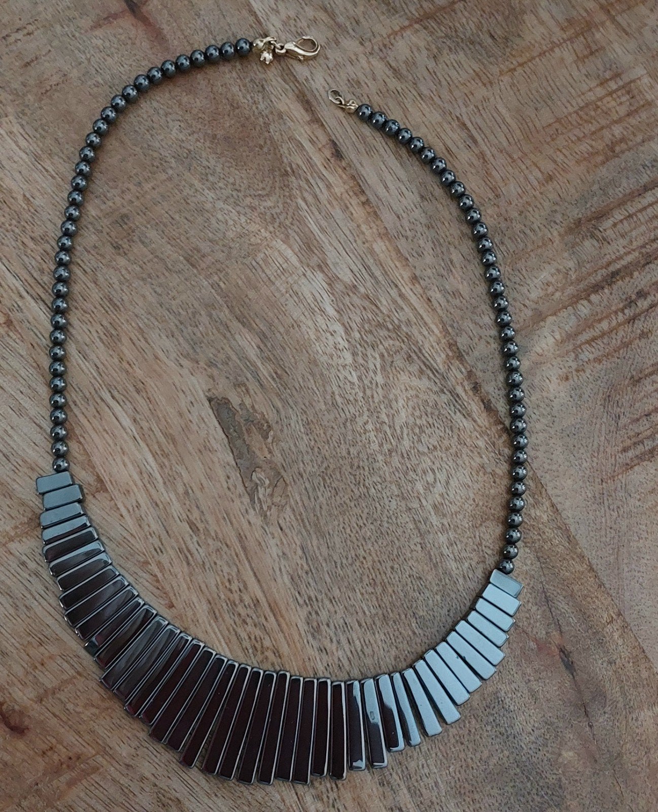 Elegante Hematiet Ketting met Unieke Hanger, Sieraden, Tassen en Uiterlijk, Kettingen, Gebruikt, Ophalen of Verzenden, Steen of Mineraal