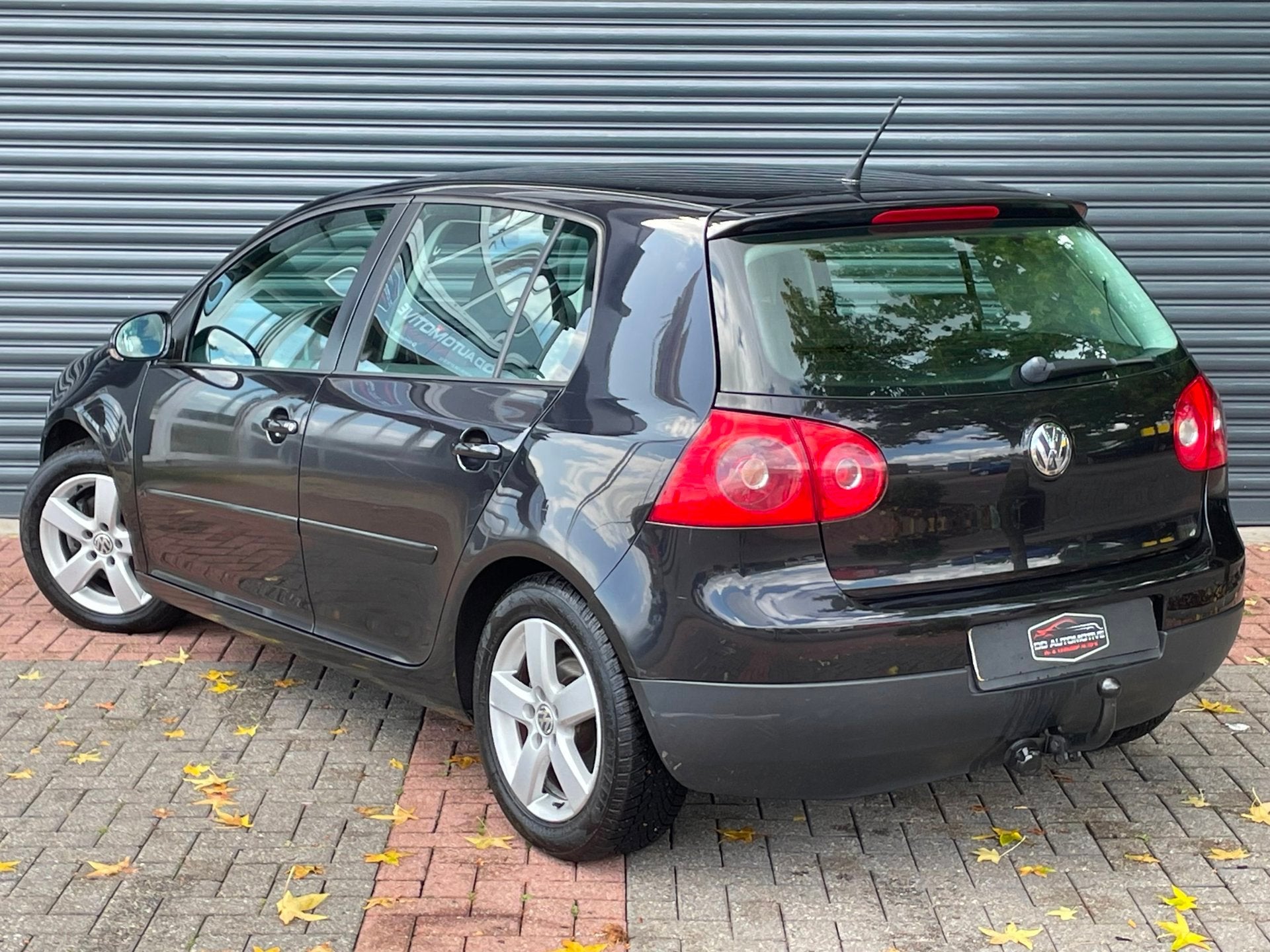 Volkswagen Golf 2.0 FSI Sportline Cruise | Climate Control |, 1254 kg, Stof, Gebruikt, Zwart