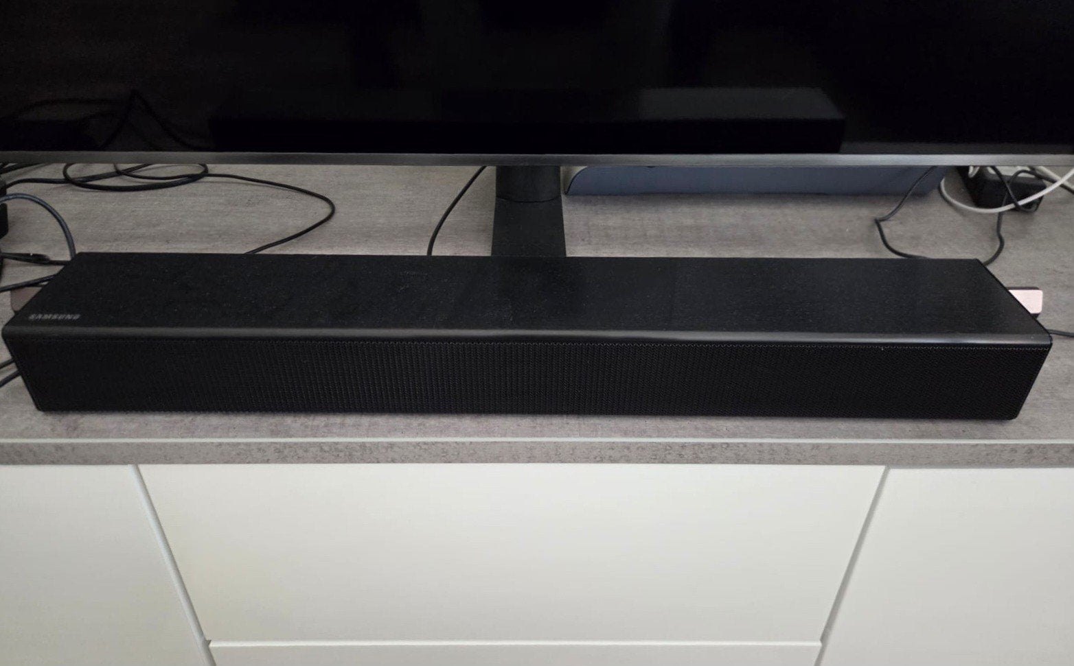 Samsung Soundbar HW-N400 met afstandsbediening, Ophalen, Zo goed als nieuw, Origineel, Tv