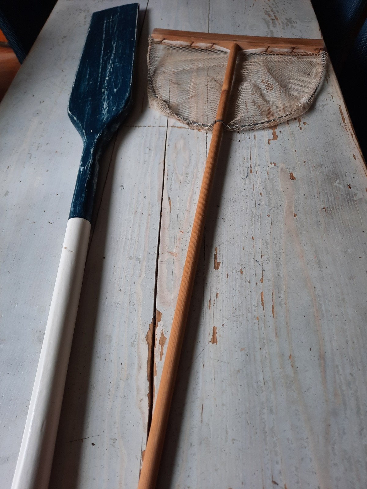Decoratie roeispaan blauw/wit + garnalen net, Ophalen, Gebruikt