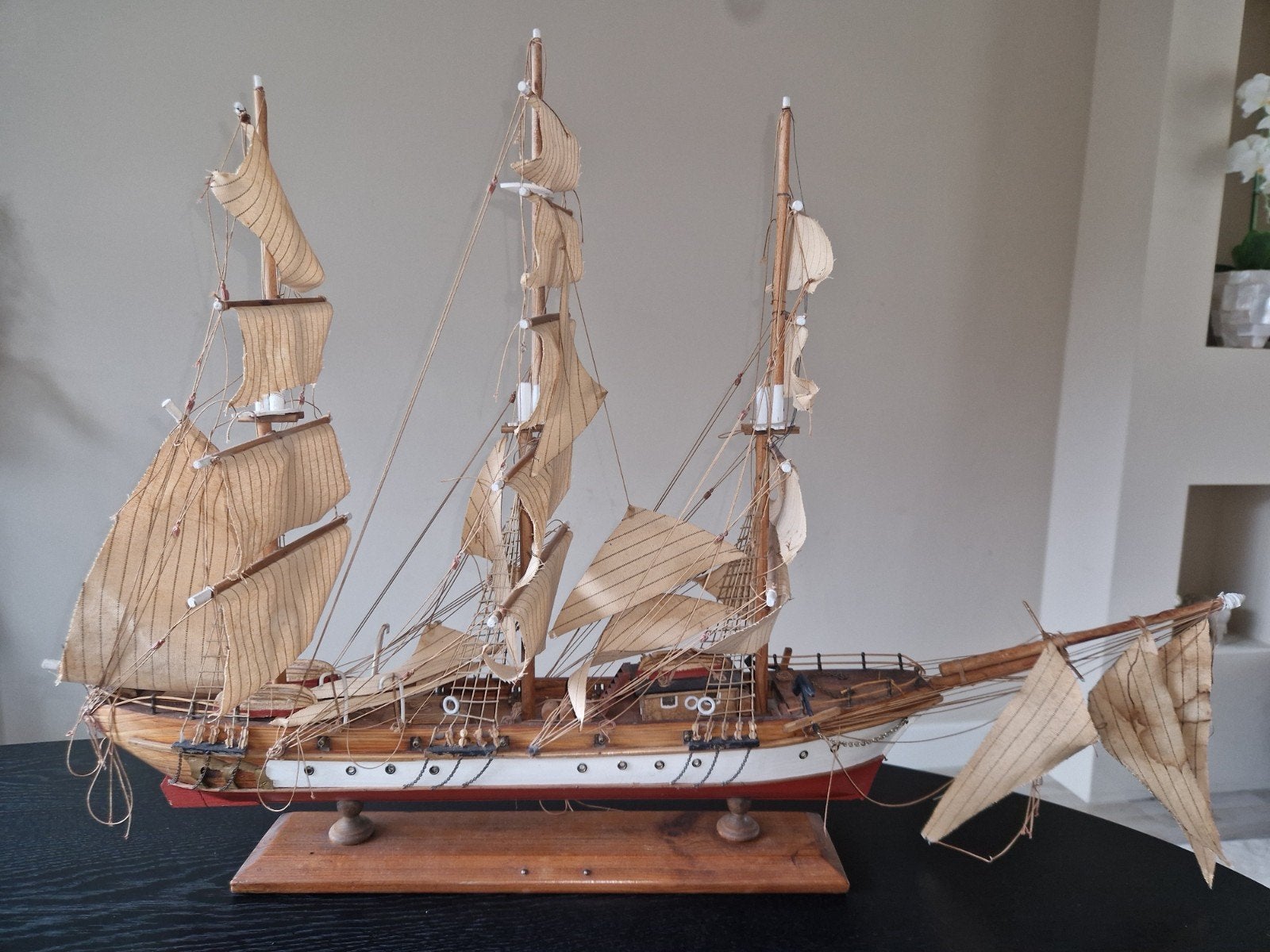 Gedetailleerd houten scheepsmodel - Zeilschip, Ophalen, Gebruikt, Groter dan 1:32, Overige merken