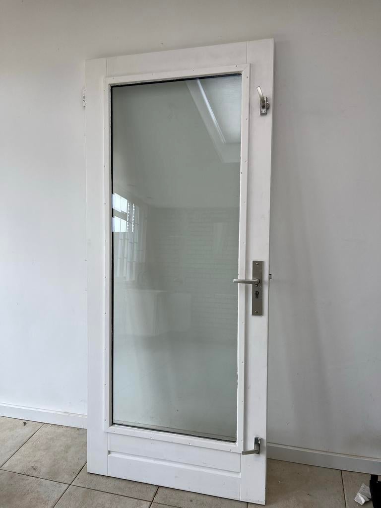 Massieve buitendeur met ruit (dubbelglas), Doe-het-zelf en Verbouw, Deuren en Horren, Ophalen, Gebruikt, 80 tot 100 cm, Buitendeur
