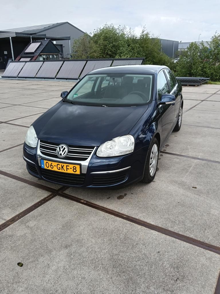 Volkswagen Jetta 1.6 75KW 2008 Blauw, Voorwielaandrijving, Zwart, 4 cilinders, Blauw