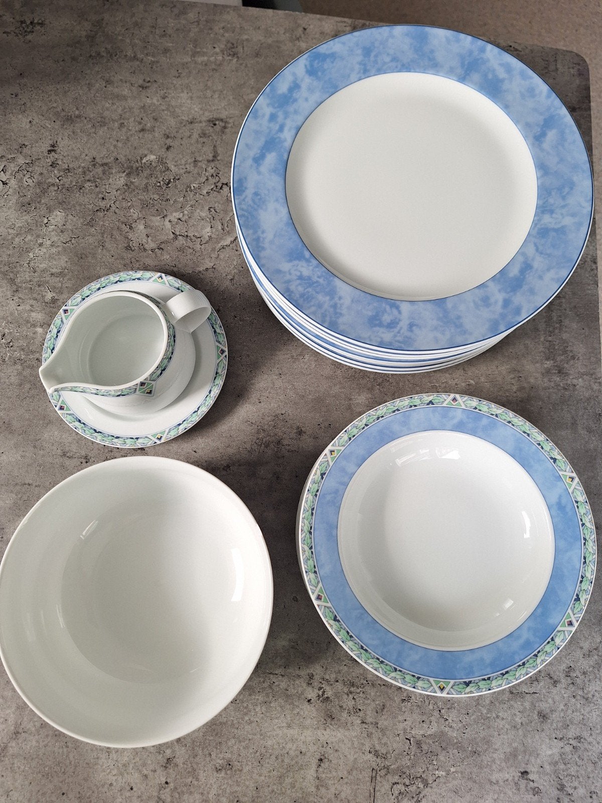 Servies (AH) - Soepborden, onderborden, juskom, schaal, Ophalen, Overige stijlen, Schaal of Schalen