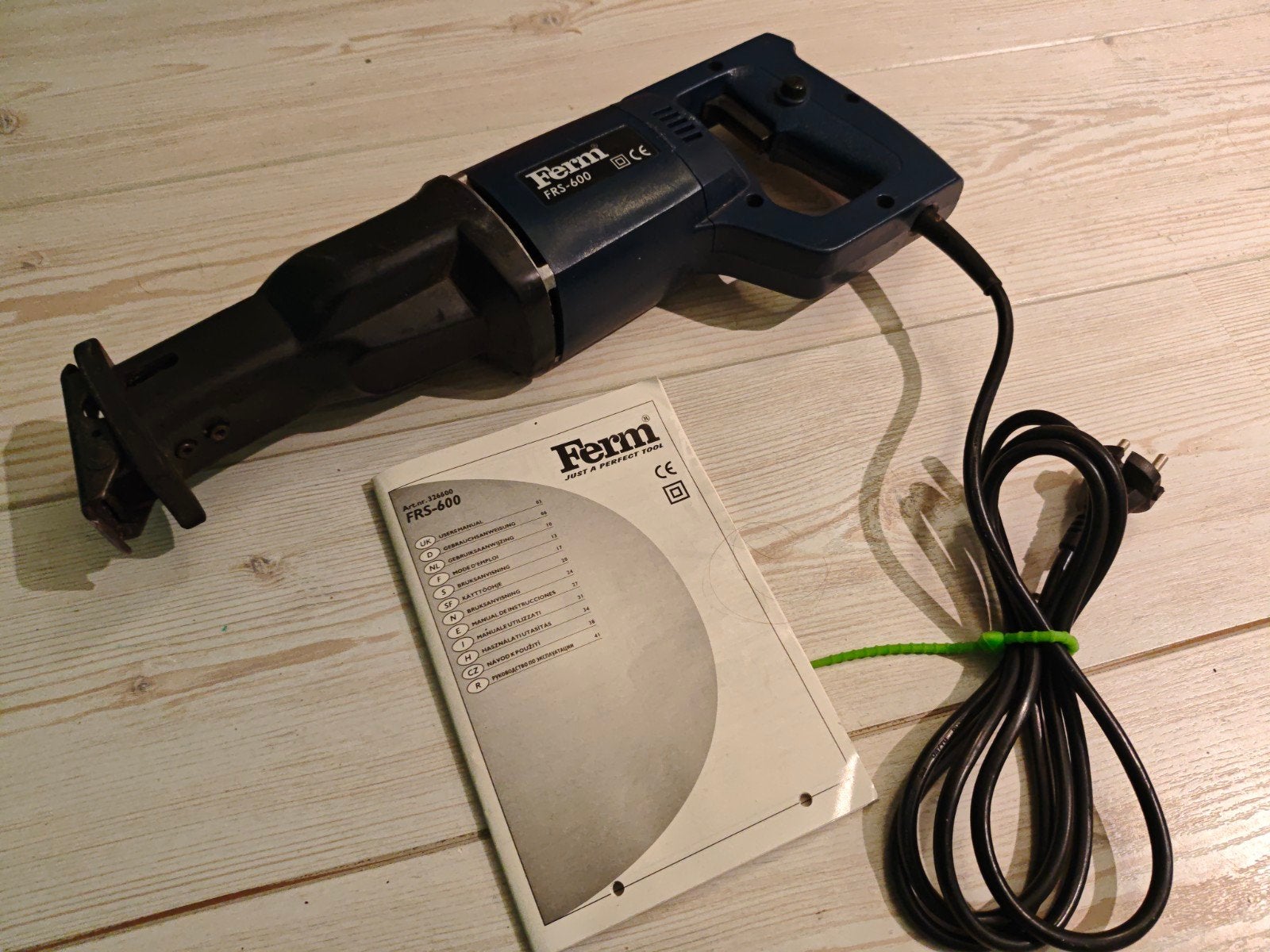 Ferm Reciprozaag FRS-600 met handleiding, Doe-het-zelf en Verbouw, Ophalen, Gebruikt, Reciprozaag, Ferm