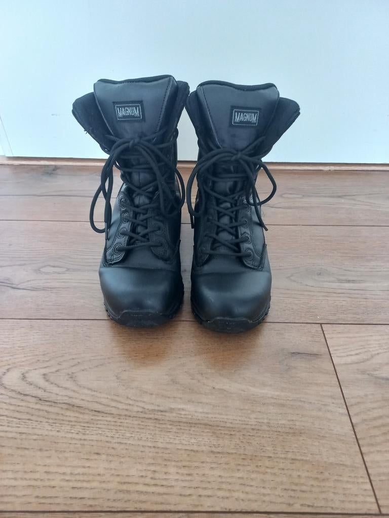 Magnum kisten – maat 38 (waterdicht) – zo goed als nieuw, Kleding | Dames, Schoenen, Zwart, Zo goed als nieuw, Werkschoenen, Magnum