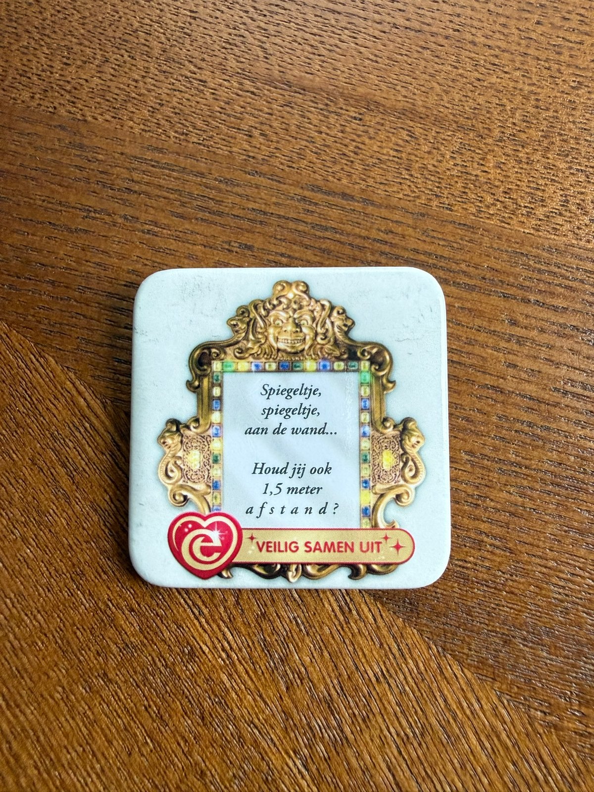 Efteling pin "Veilig Samen Uit" (Corona tijd), Ophalen of Verzenden, Nieuw, Button of Speldje