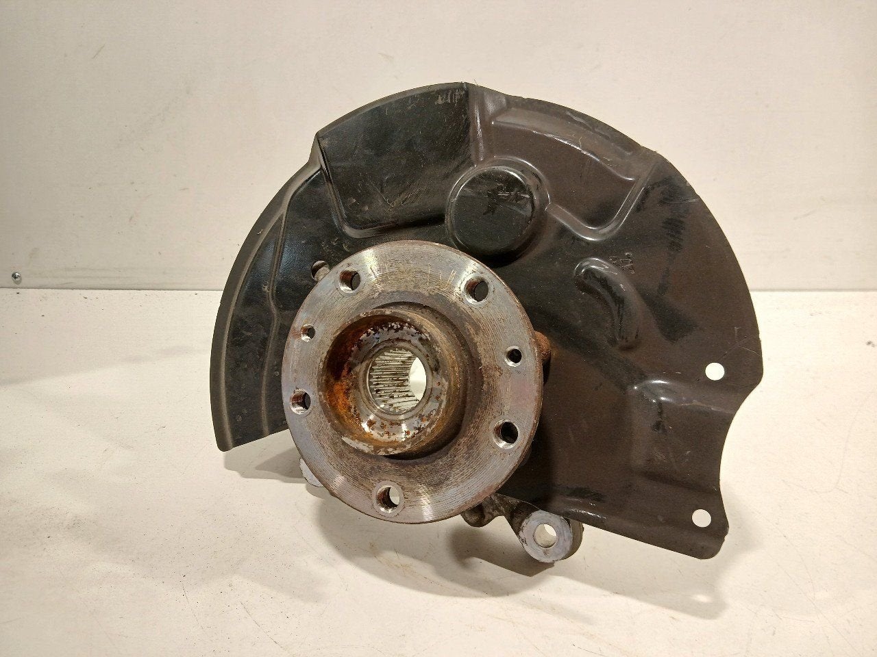 Wielnaaf links voor Renault Grand Scénic, Onderdelen@venauto.nl, Van der Ven Autorecycling B.V., Gebruikt, Ettenseweg 76, 4706 PB Roosendaal, The Netherlands