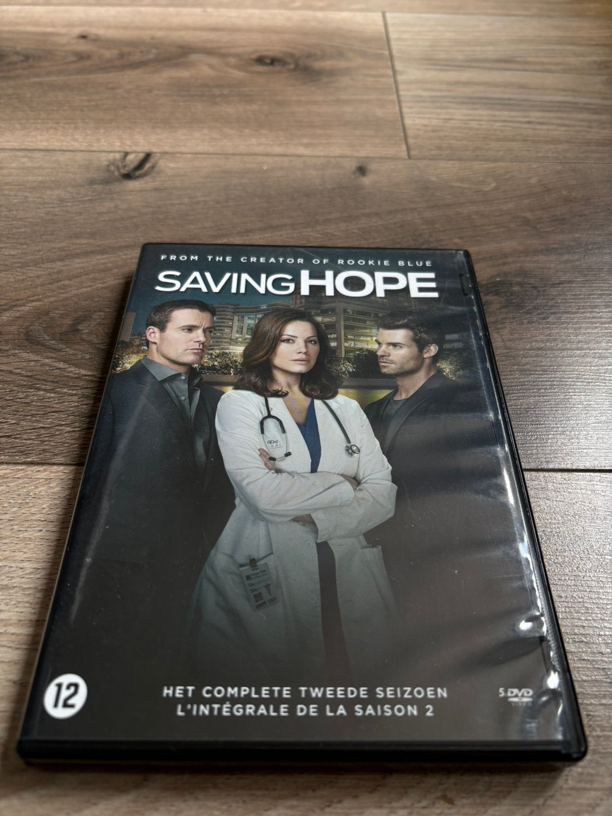 Saving Hope seizoen 2, Vanaf 12 jaar, Ophalen of Verzenden, Zo goed als nieuw, Actie en Avontuur