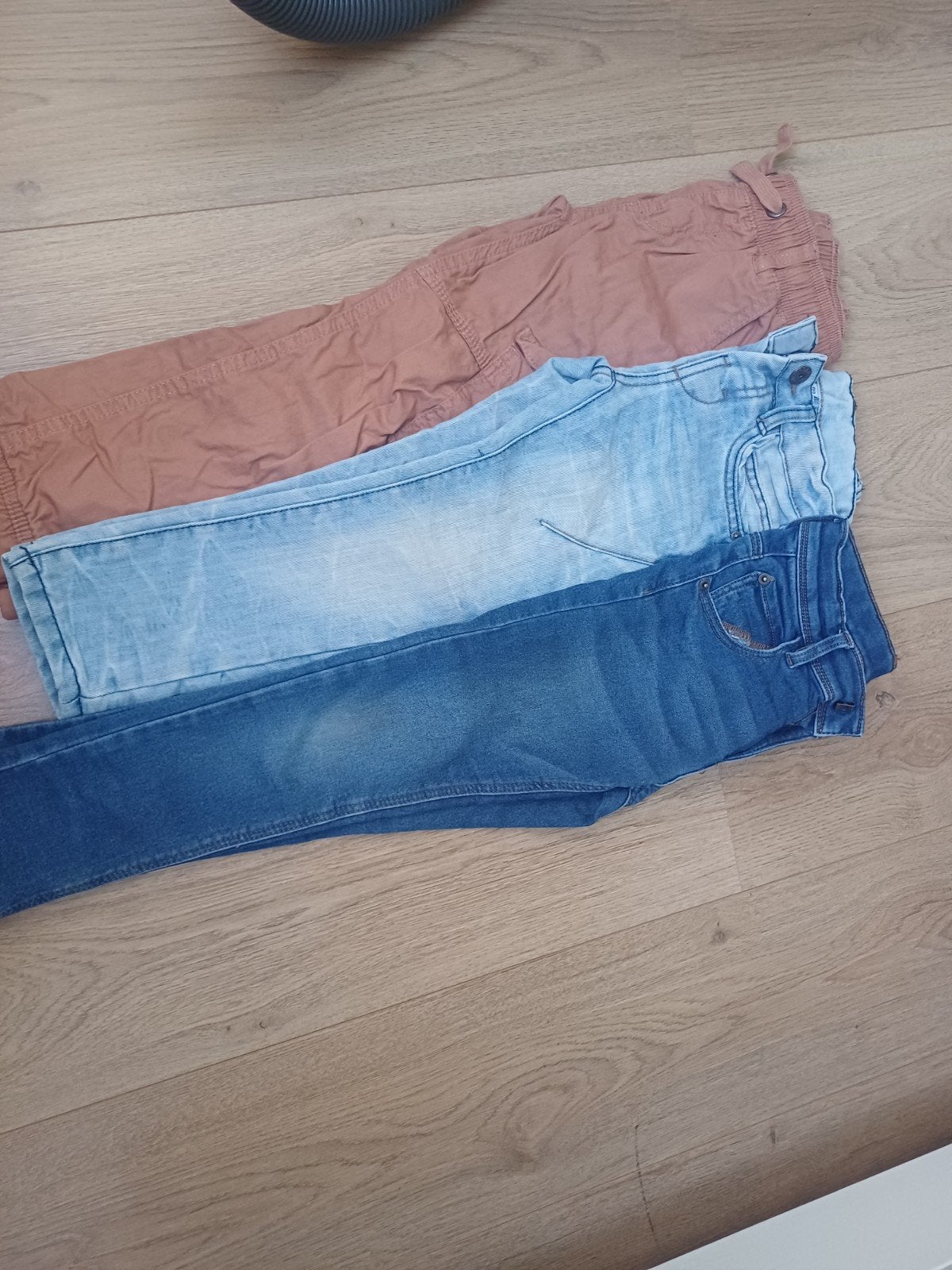 Leuke kinder broeken maat 122/128, Ophalen of Verzenden, Zo goed als nieuw, Jongen