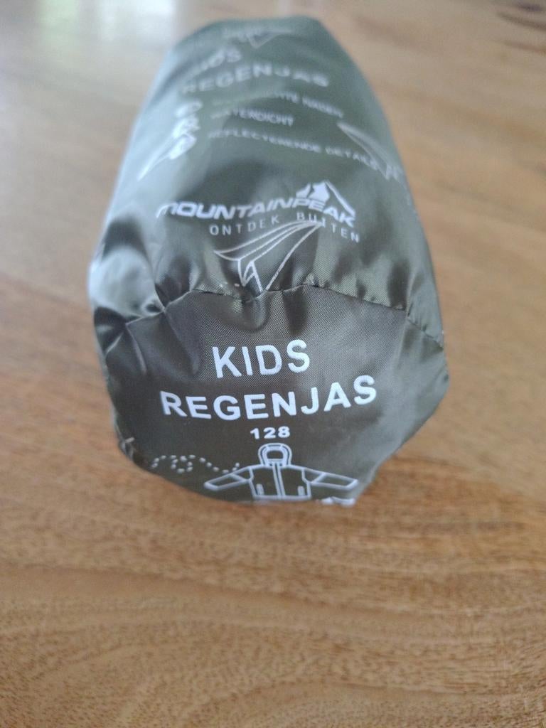 Regenjasje maat 128 mountain peak, Overige typen, Mountainpeak, Jongen of Meisje, Nieuw