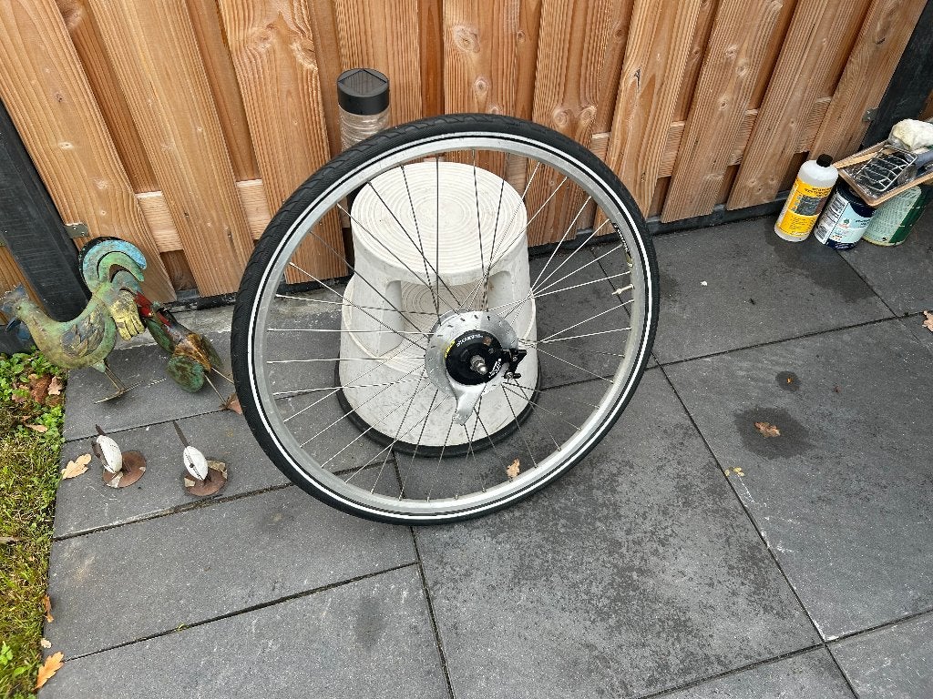 Achterwiel 28 inch NEXUS 8 versnellingen rollerbreaks, Wiel, Gebruikt, Ophalen of Verzenden, Shimano Nexus 8 versnellingen