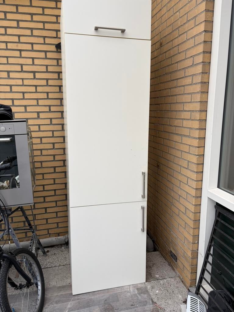Inbouw koelkast, Ophalen, 150 tot 200 liter, Gebruikt, 140 tot 160 cm