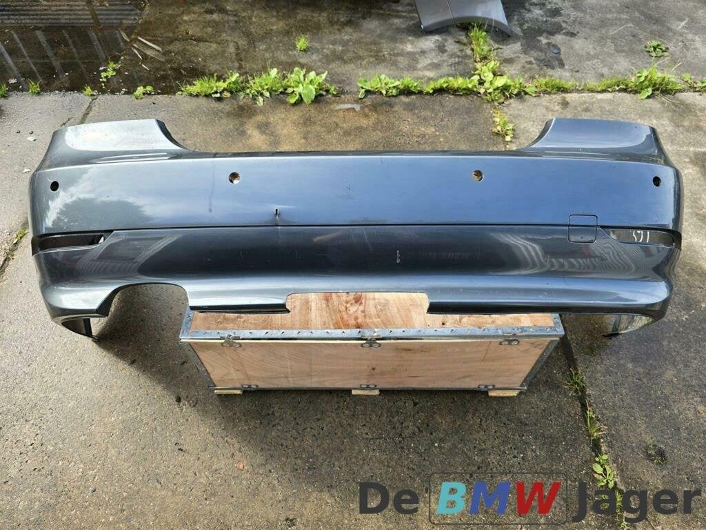 Achterbumper grijs BMW 5-serie E60 51120149318, Gebruikt, Ophalen of Verzenden, Achter, Bumper