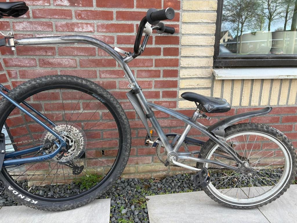 Leuke aanhangfiets, Fietsen en Brommers, Fietsaccessoires | Aanhangers en Karren, Ophalen, Gebruikt, Kinderkar