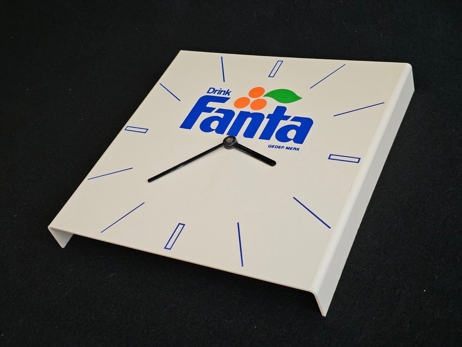 Zeer gave vintage "Drink Fanta" wandklok., Ophalen of Verzenden