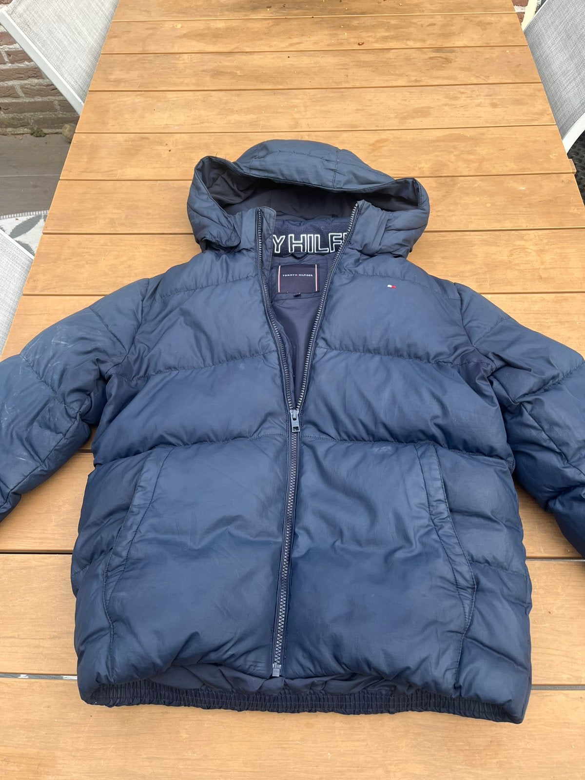 Tommy hilfiger jas!!, Kinderen en Baby's, Ophalen of Verzenden, Zo goed als nieuw, Jongen, Jas