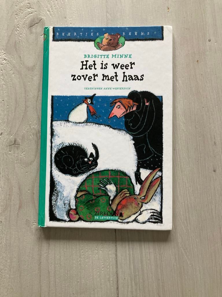 Het is weer zover met haas - Brigitte Minne (kinderboek), Ophalen of Verzenden, Gelezen, Fictie algemeen