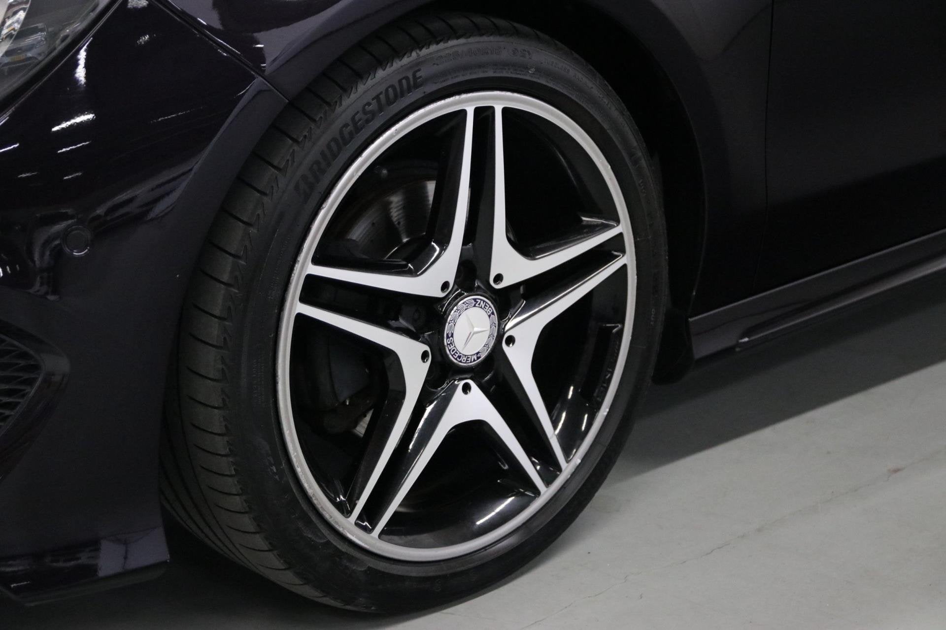 Mercedes-Benz CLA-klasse 200 AMG-line/ Bi-Xenon/ Dodehoek as, Voorwielaandrijving, CLA, Gebruikt, Bedrijf