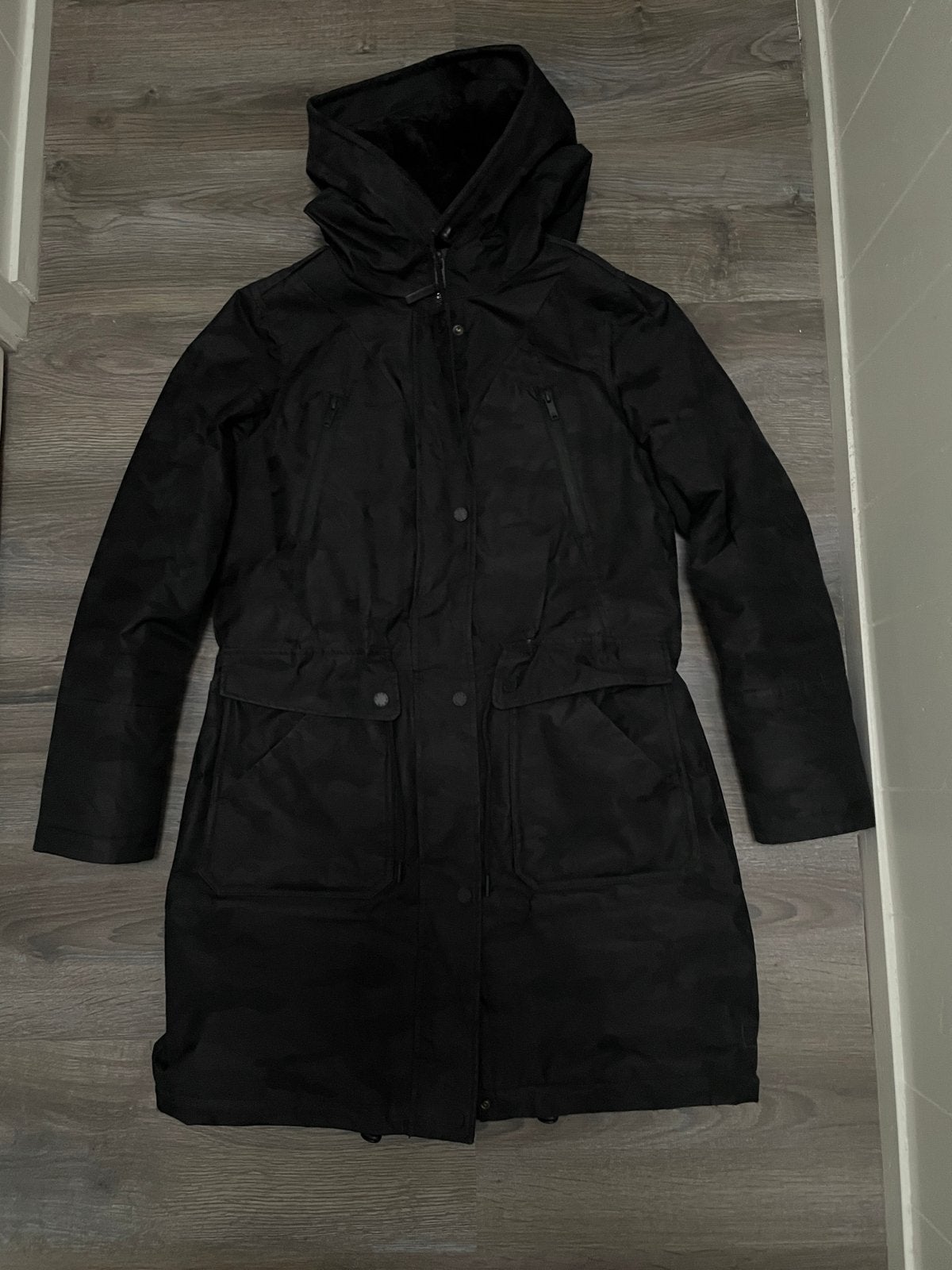 Warme winterjas Anti Blue (The Sting) M, Ophalen of Verzenden, Gedragen, Maat 38/40 (M), Zwart