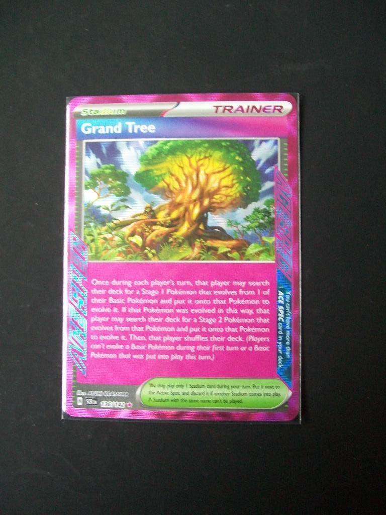 2379: Nieuwe Pokemon Kaart holofoil GRAND TREE (136/142), Verzenden, Nieuw, Losse kaart, Foil