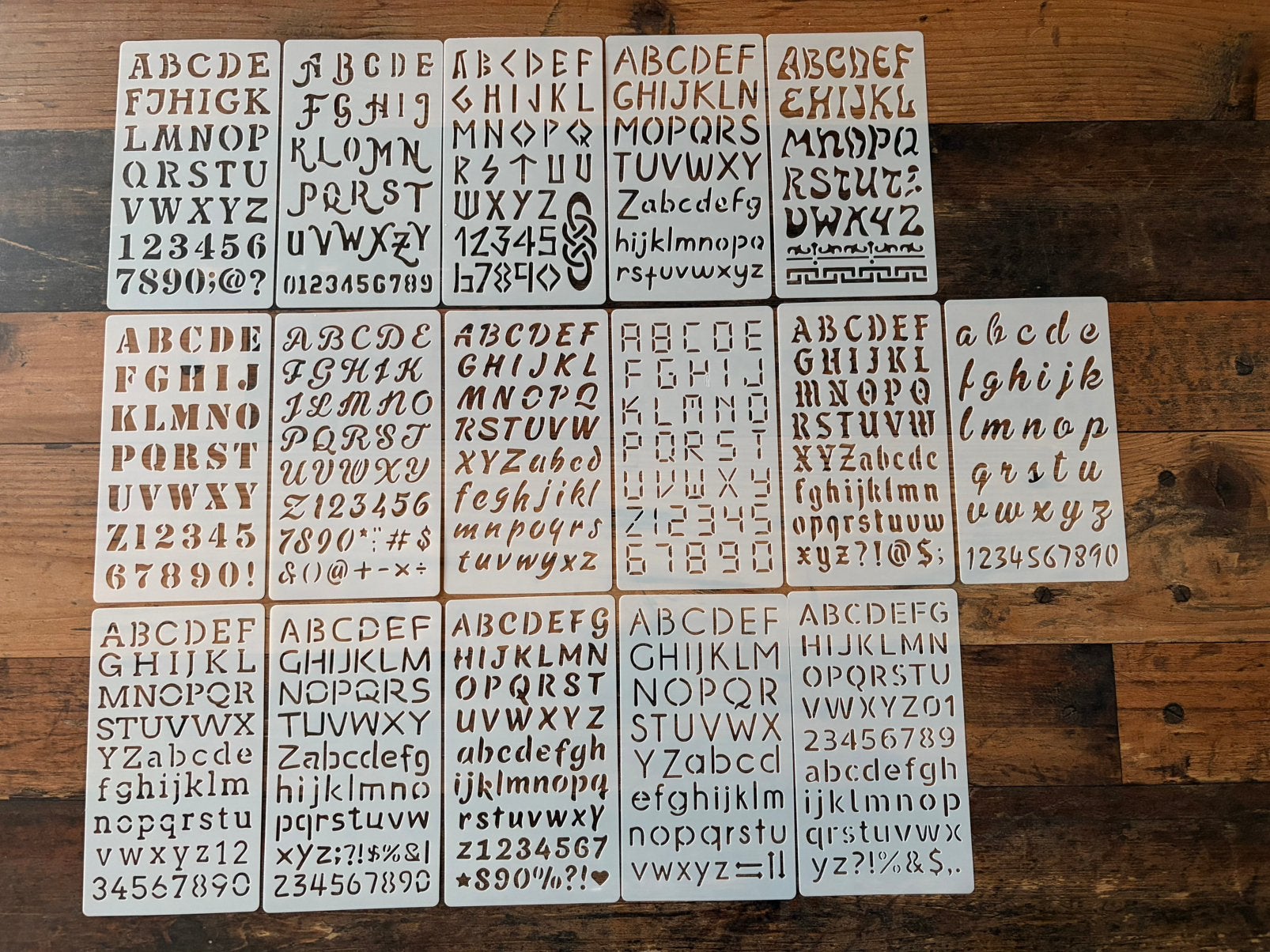 16 Vintage Letter- en Cijfer Sjablonen Nieuw, Ophalen of Verzenden, Nieuw, Overige typen