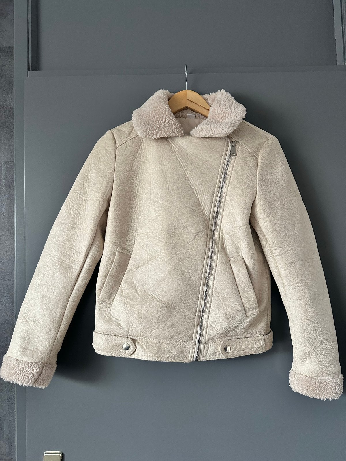 Lekker warme winterjas, maat 158/164, nooit gedragen, Kinderen en Baby's, Ophalen of Verzenden, Nieuw, Jongen of Meisje, Jas