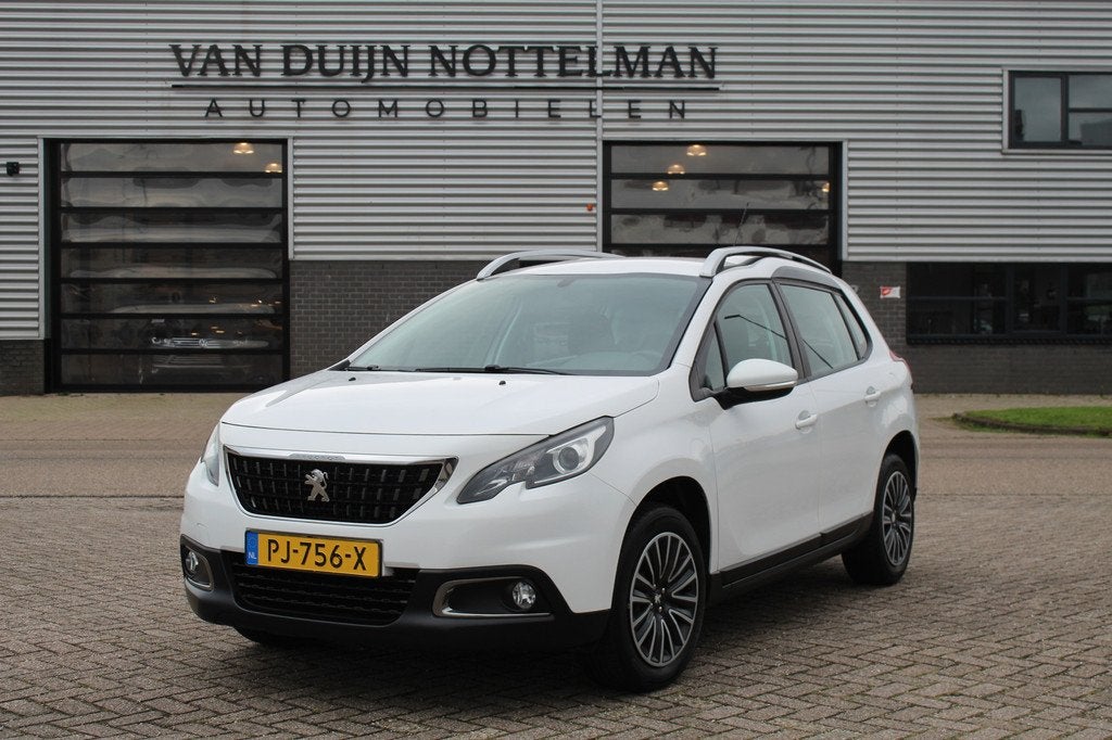 Peugeot 2008 1.2 PureTech Active / Automaat / Carplay / Crui, Stof, 1199 cc, Met garantie (alle), 610 kg
