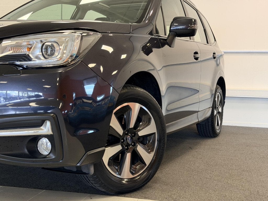 Subaru Forester 2.0 Luxury | Panorama dak | Trekhaak | Uniek, Automaat, Euro 6, 4 cilinders, Automatische klimaatregeling