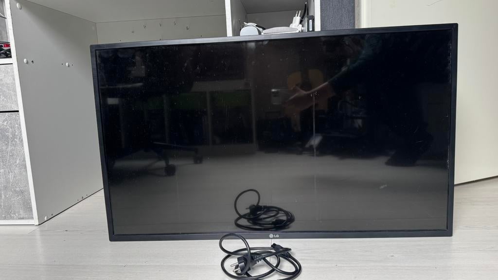 42” LG HD TV, Ophalen, Gebruikt, 50 Hz, LCD