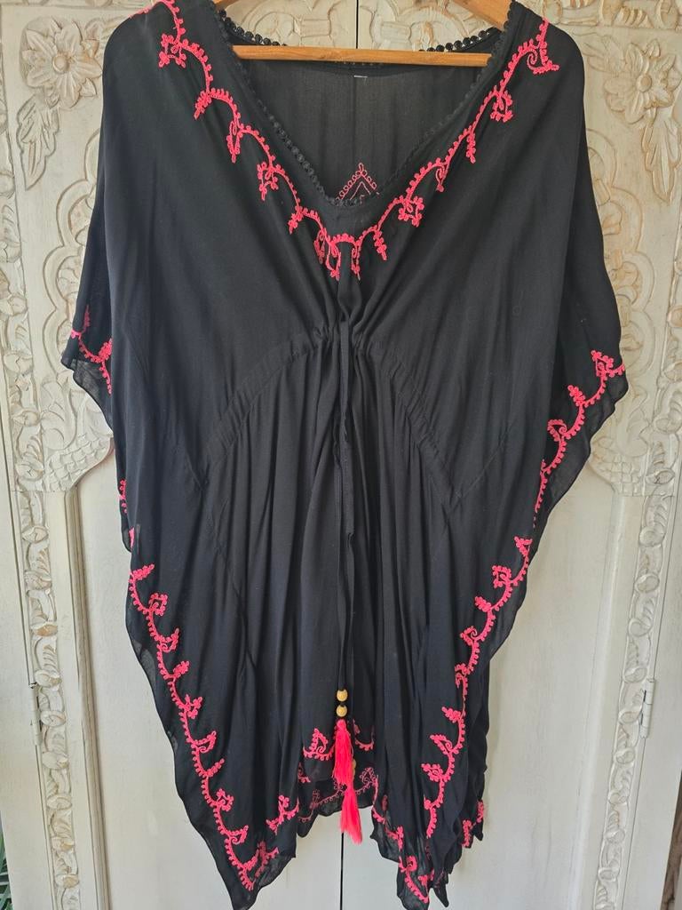 Zwart tuniekje Bali Sensasi, Zwart, Maat 42/44 (L), Nieuw, Bali Sensasi
