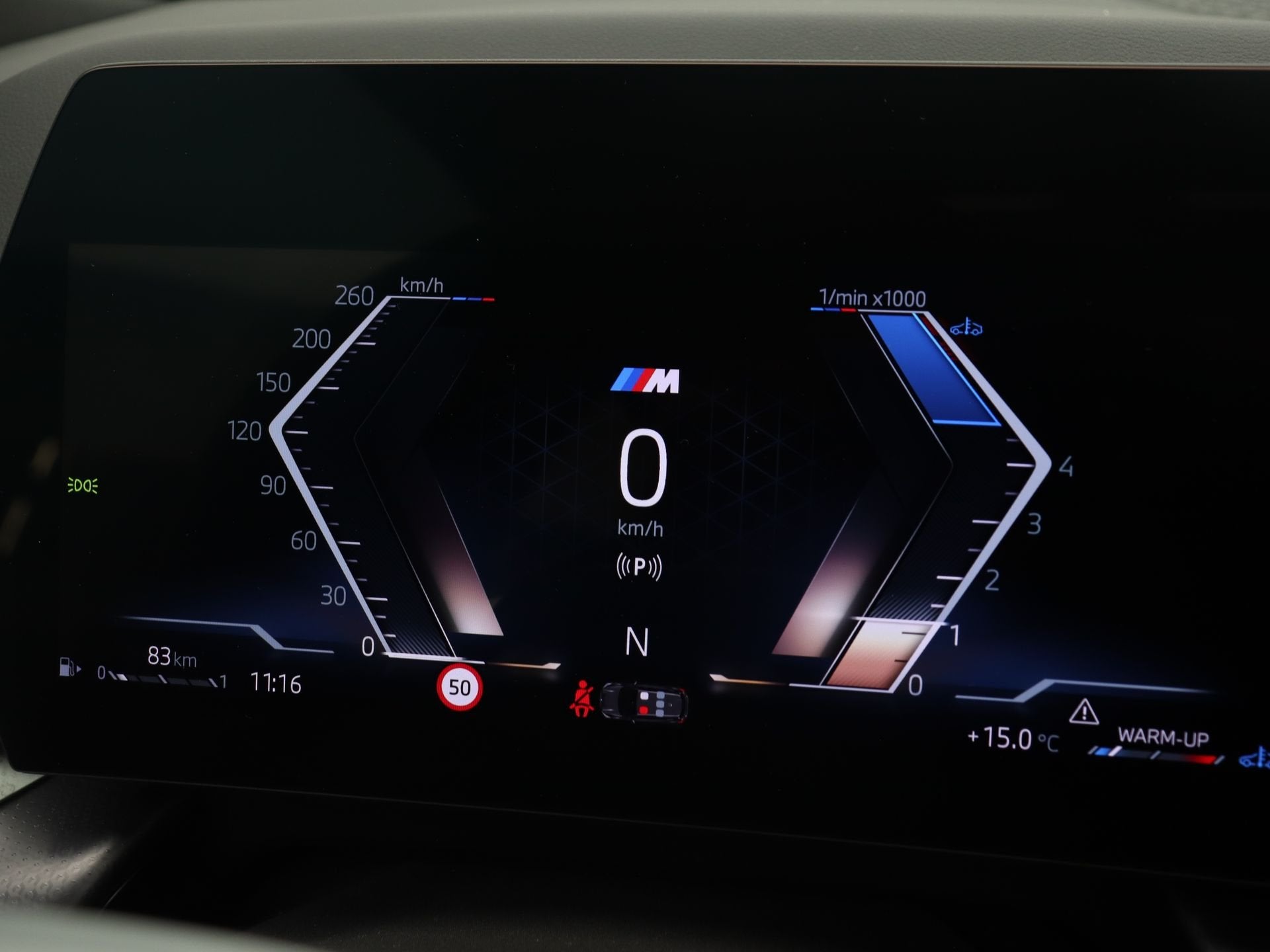 BMW 2 Serie 220i Active Tourer M Sport (bj 2023, automaat), Auto's, Dealer onderhouden, Gebruikt, 156 pk, Met garantie (alle)