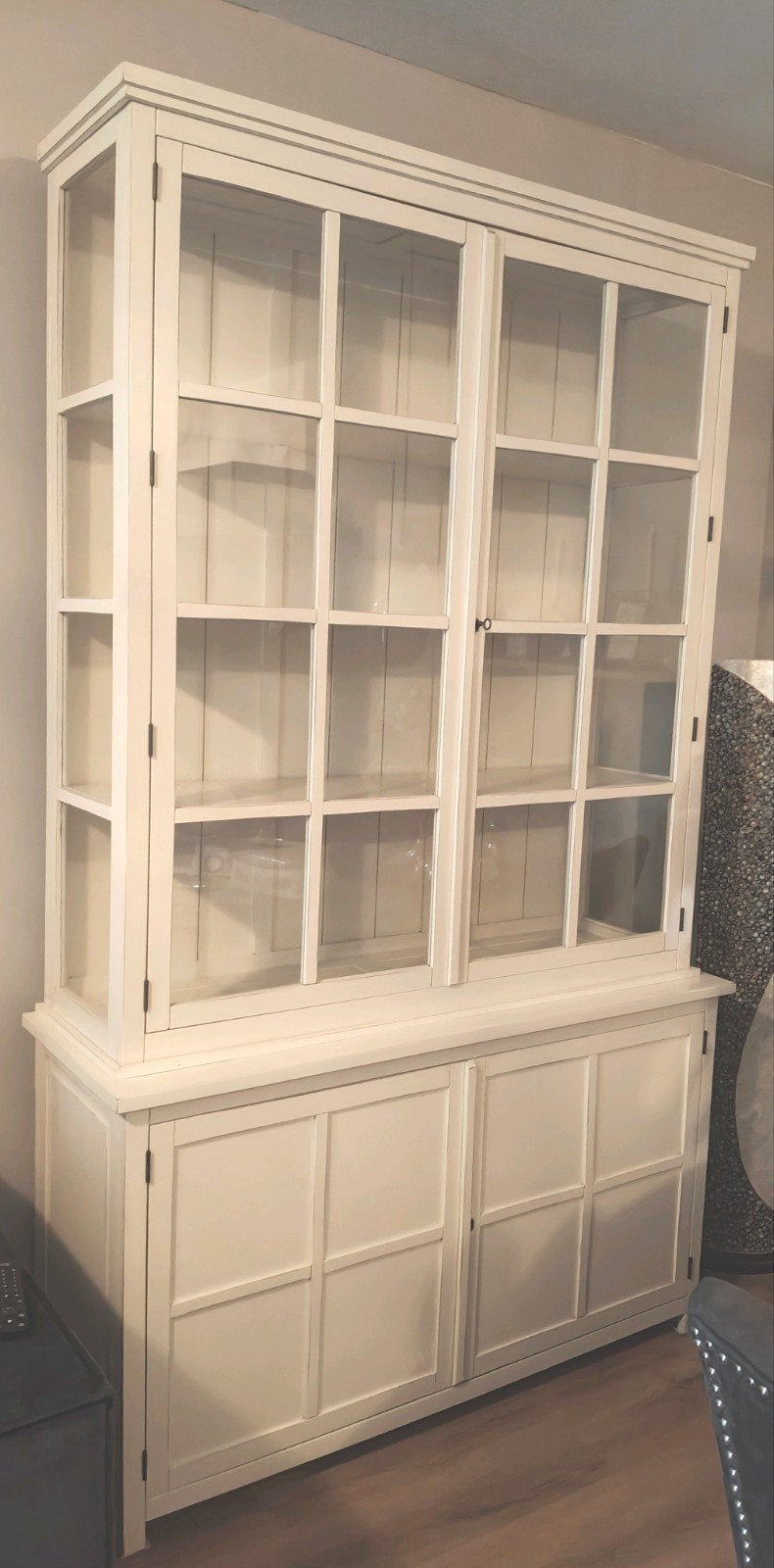 Witte buffetkast, Ophalen, Gebruikt, Glas, Met plank(en)