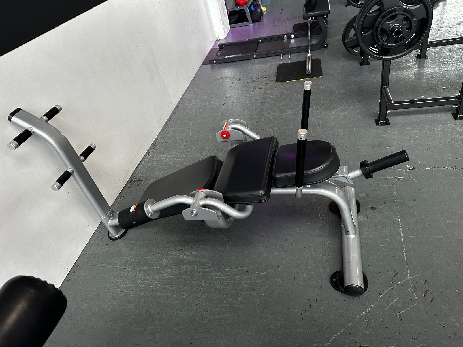 Matrix Plate Loaded Abdominal Crunch, Ophalen, Info@defitnessmakelaar.nl, Gebruikt, Buik