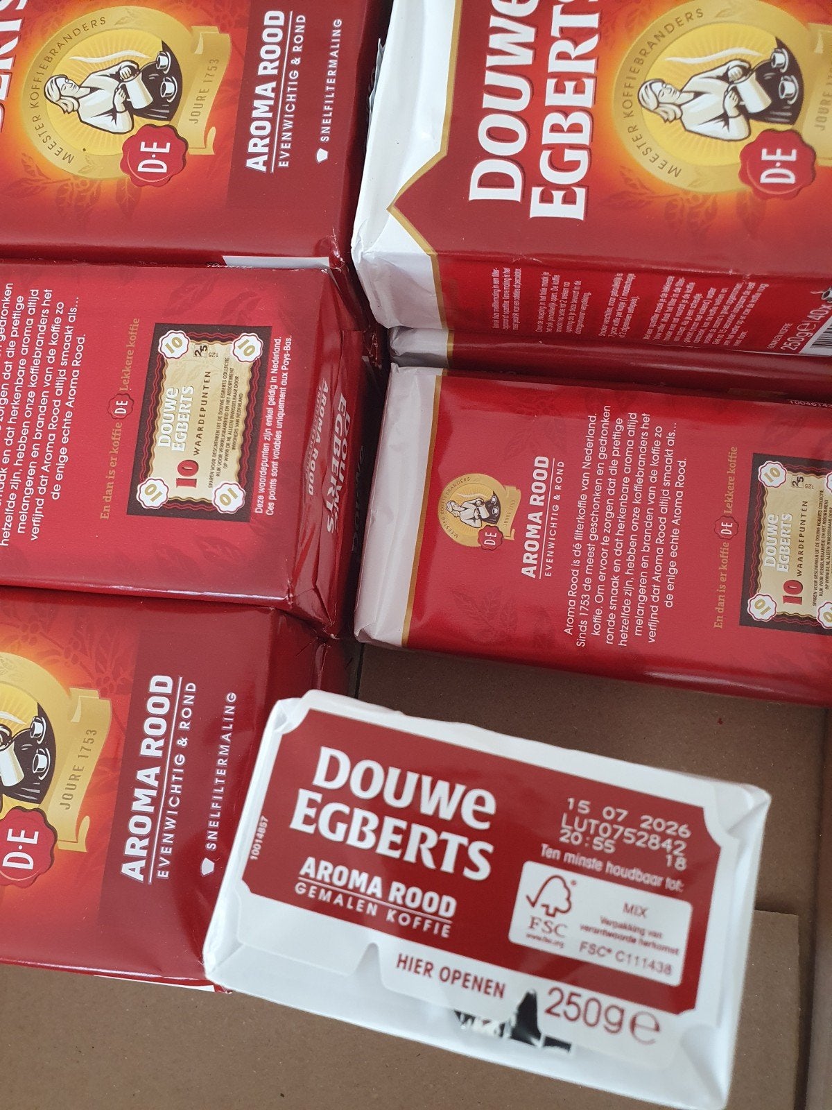 Douwe Egberts Aroma Rood Gemalen Koffie - 6 pakken, Overige modellen, 10 kopjes of meer, Nieuw, Gemalen koffie