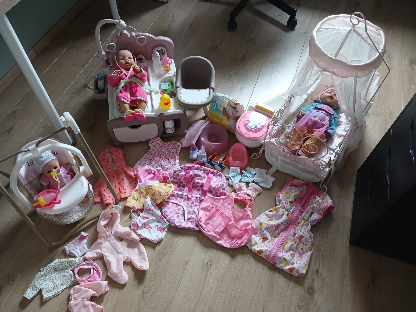 Complete set Baby Born poppen,  kleding en accessoires, Kinderen en Baby's, Ophalen of Verzenden, Gebruikt, Babypop