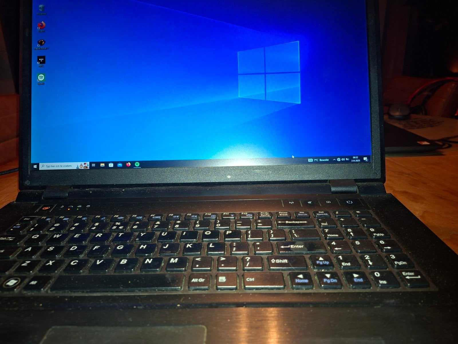 BTO MODEL W170HR Laptop - Top Conditie, HDD, 2 tot 3 Ghz, Qwerty, Zo goed als nieuw