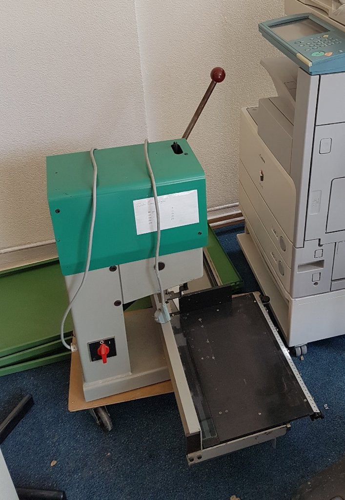 papierboor - Citoborma 180 boormachine, Ophalen