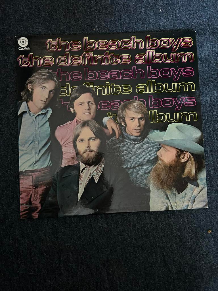 The Beach Boys - the definite album, Ophalen of Verzenden, Zo goed als nieuw, 12 inch, Poprock