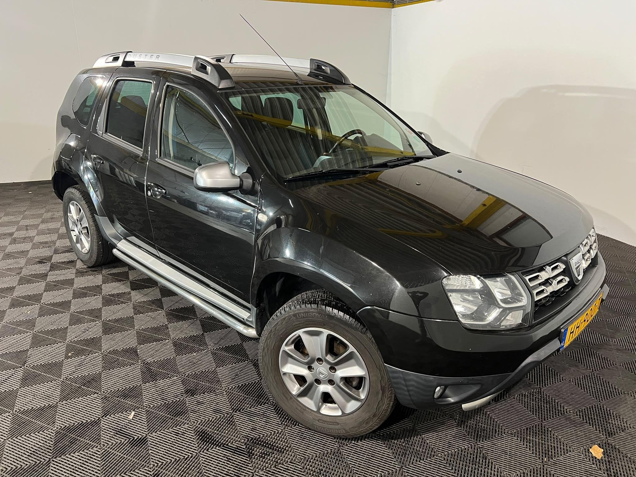 Dacia Duster 1.2 TCe 4x2 10th Anniversary, Auto's, Voorwielaandrijving, Euro 5, Gebruikt, Duster