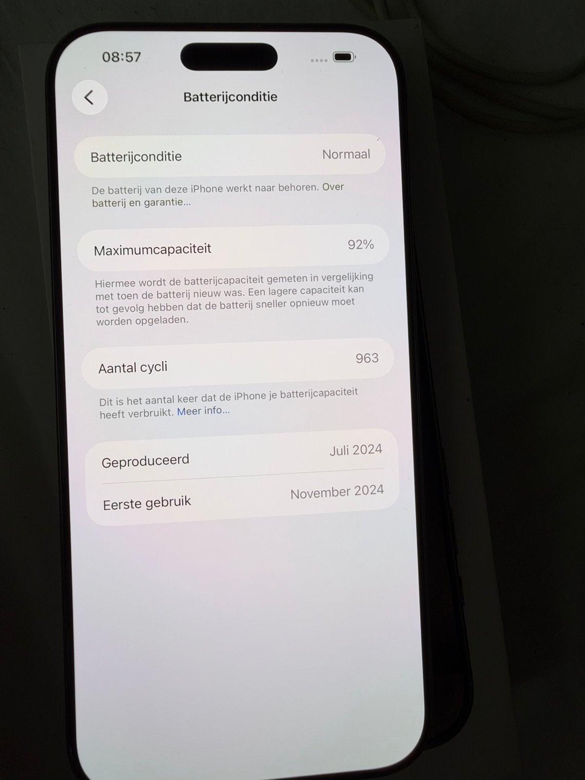 Foto 9 van iPhone 16 Pro Max 256 GB - 92% Batterijconditie