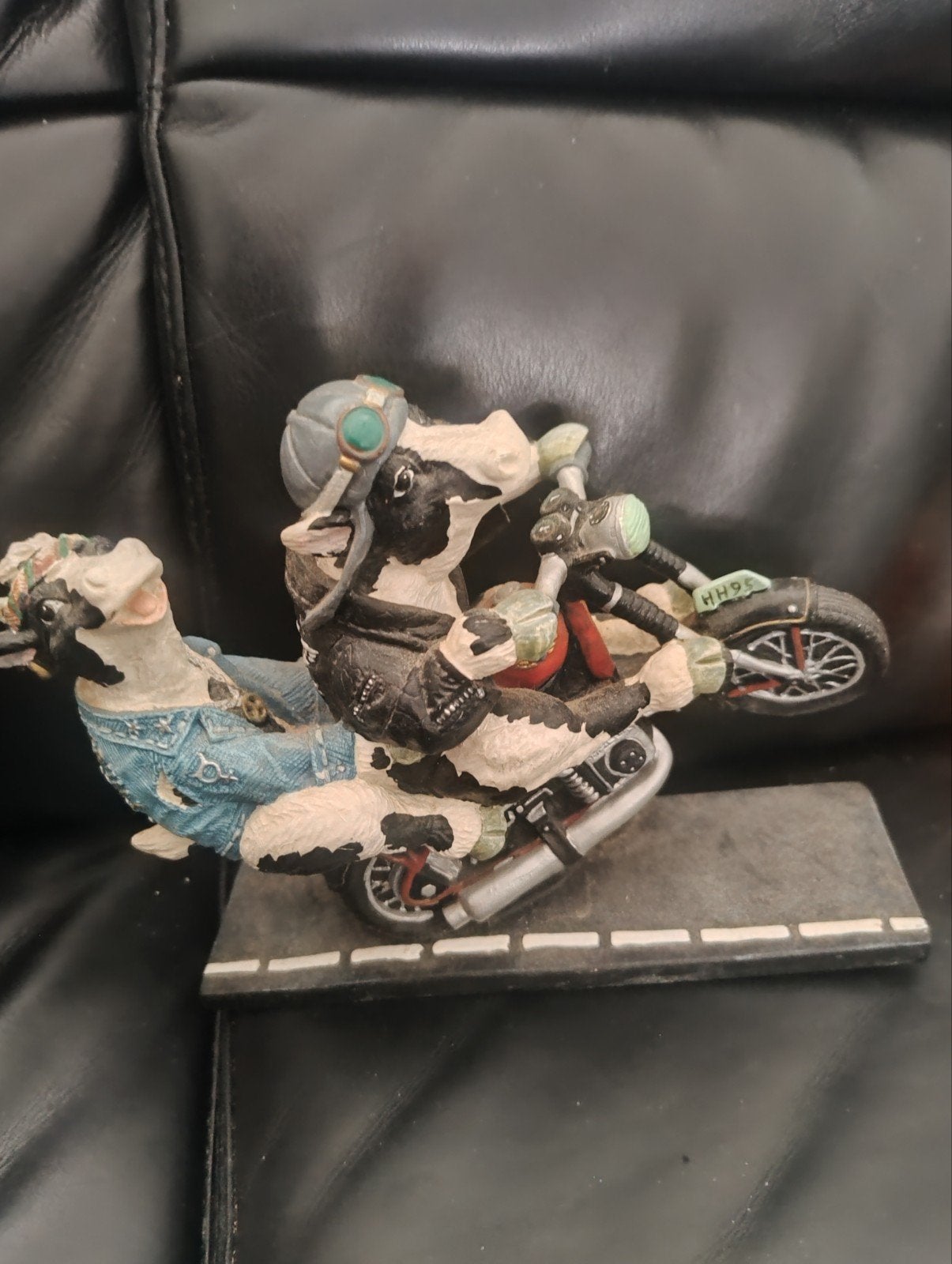 2 koeien op een motor, Ophalen of Verzenden, Zo goed als nieuw